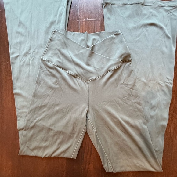 aerie Pants - Aerie Off Line High Rise Flare Sage Green Women's Leggings